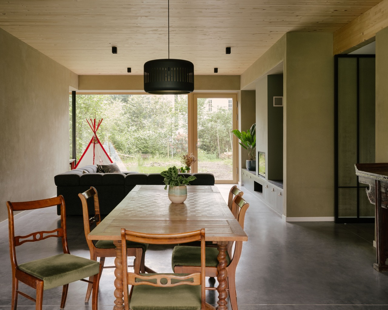 Pièce de vie et salle à manger